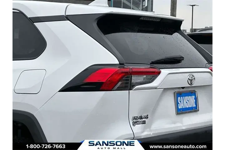 $24959 : Toyota RAV4 2023 AWD LE 4dr image 8