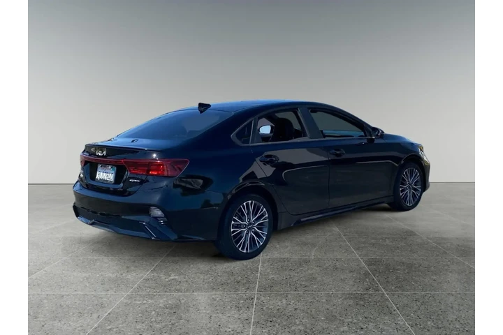 $24407 : Kia Forte 2024 GT-Line 4dr S image 5