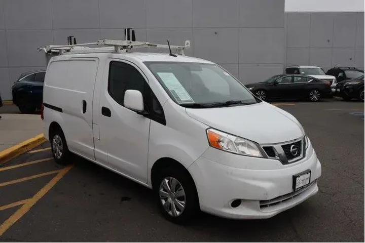 $13465 : Nissan NV200 2020 SV 4dr Car image 1