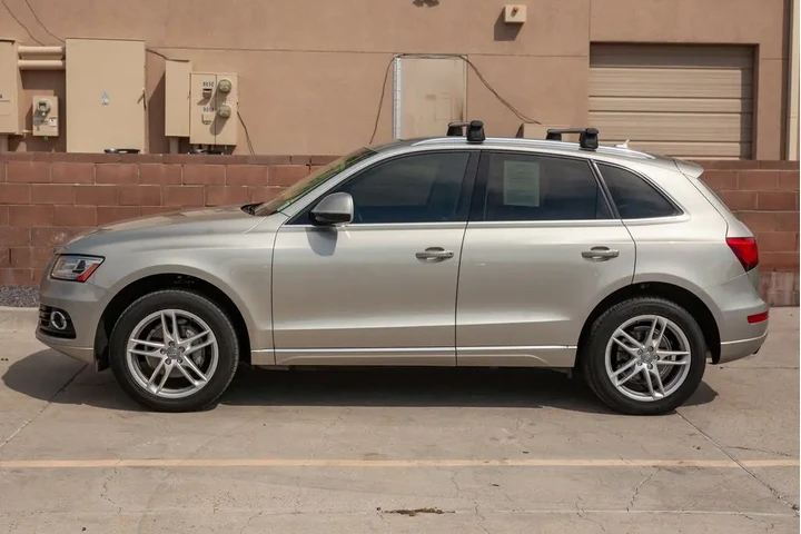 2017 Q5 2.0T Premium Plus image 7