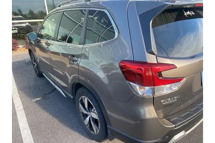 $22419 : Subaru Forester 2020 AWD Tou image 6