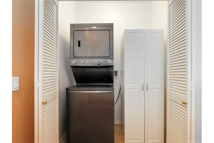 $1100 : 1 Cuarto en Garden Grove CA image 4