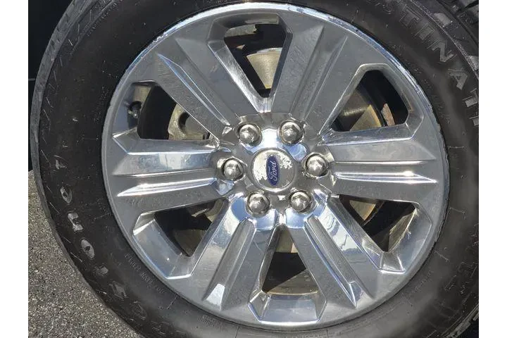 $32665 : Ford F-150 2018 4x4 Lariat 4 image 9