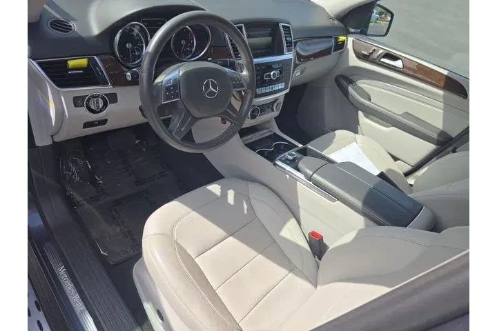 $15995 : Mercedes-Benz M-Class 2014 A image 7