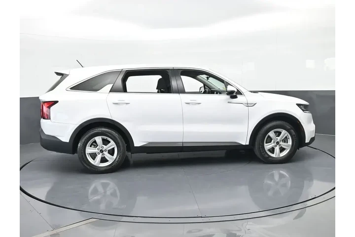$16991 : Kia Sorento 2021 LX 4dr SUV image 7