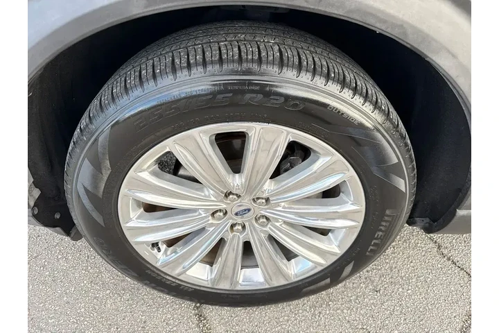 $22900 : Ford Explorer 2020 Limited 4 image 10