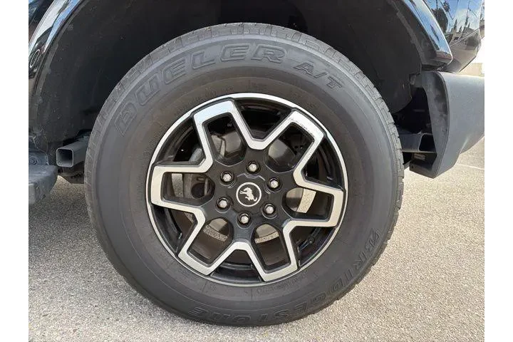 $39687 : Ford Bronco 2022 4x4 Base 4d image 10