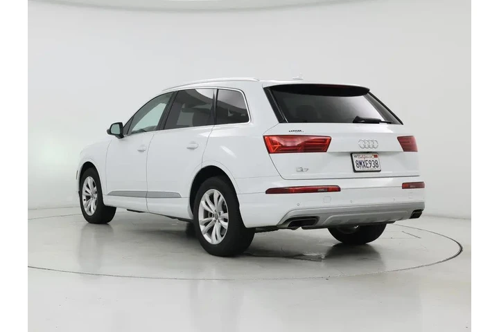 $24998 : Audi Q7 2019 AWD quattro SE image 2