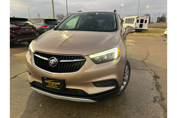 2018 Encore Preferred FWD image 3