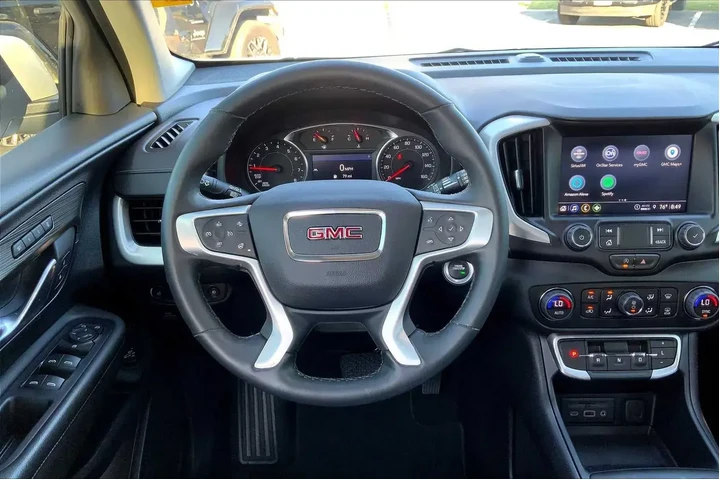 $26799 : GMC Terrain 2023 SLT 4dr SUV image 5