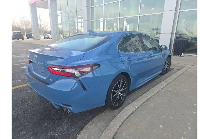 $23491 : Toyota Camry 2024 SE 4dr Sed image 6
