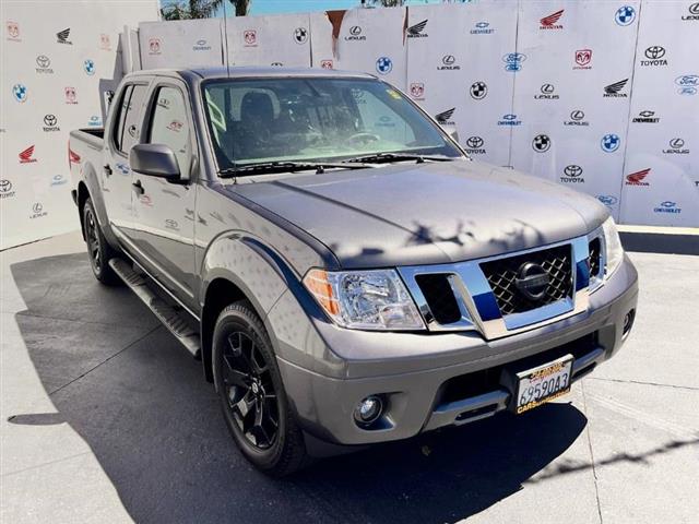 $17995 : Used 2020 Frontier Crew Cab 4 image 1