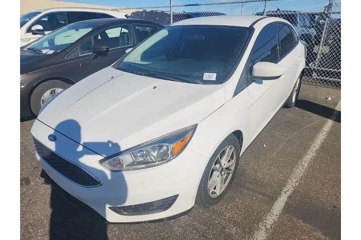 $8551 : Ford Focus 2018 SE 4dr Sedan image 3