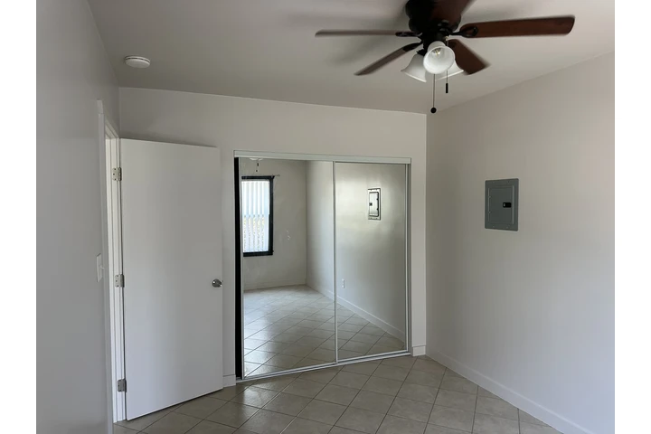$1700 : APT D UNA RECÁMARA LONG BEACH image 8