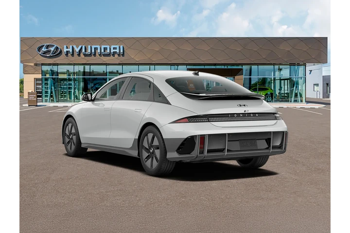 $22991 : Hyundai IONIQ 6 2024 SE 4dr image 5