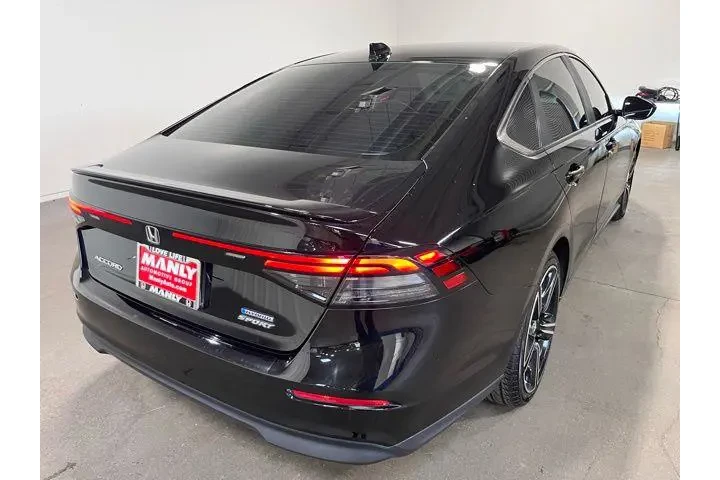 $24932 : Honda Accord Hybrid 2023 image 3