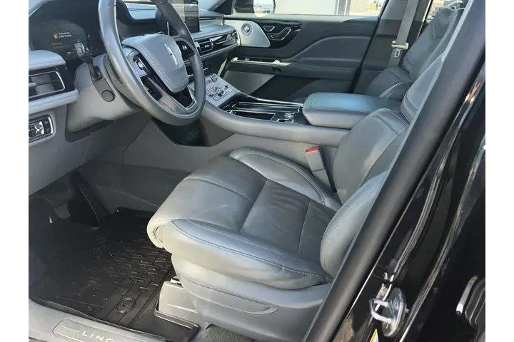 $34599 : Lincoln Aviator 2020 AWD Res image 9