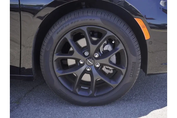 $38740 : Chrysler Pacifica 2024 AWD L image 7