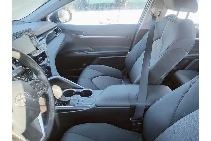 $26100 : Toyota Camry 2024 LE 4dr Sed image 4