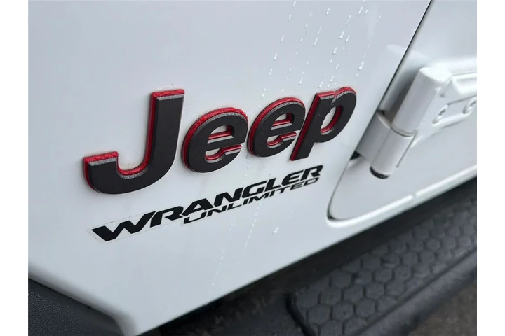 $32990 : Jeep Wrangler Unlimited 2022 image 10