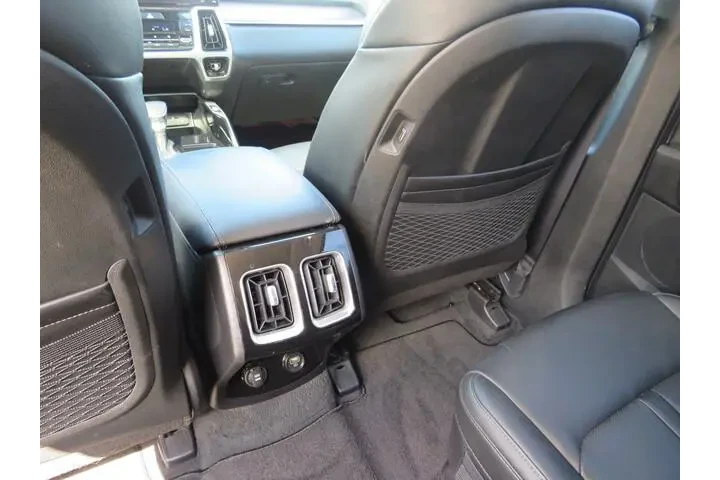 $35991 : Kia Sorento 2022 SX 4dr SUV image 9