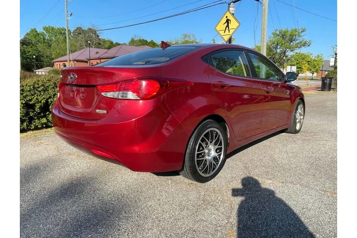 $6000 : 2013 Elantra Limited image 6