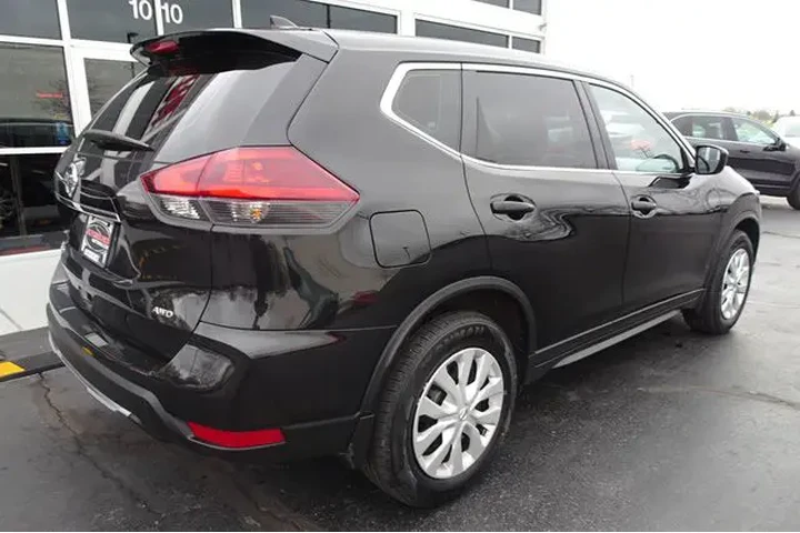 $14599 : 2018 Rogue image 8
