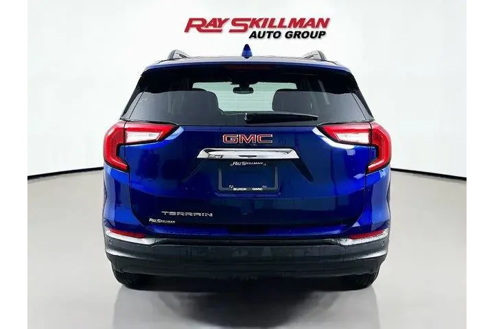 $27975 : GMC Terrain 2023 SLE 4dr SUV image 6