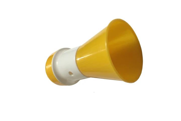 $1 : VUVUZELAS, TROMPETAS, CORNETAS image 4