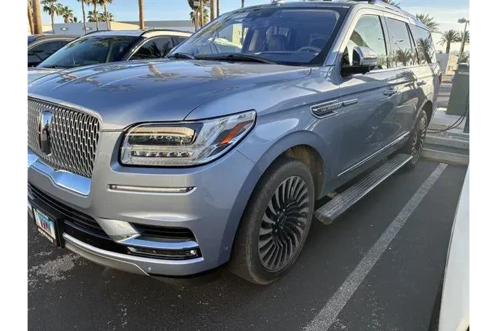 $32899 : Lincoln Navigator 2019 4x4 B image 1