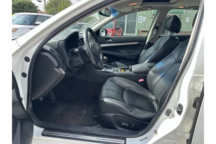 $9900 : 2011 G37 Sedan x image 10