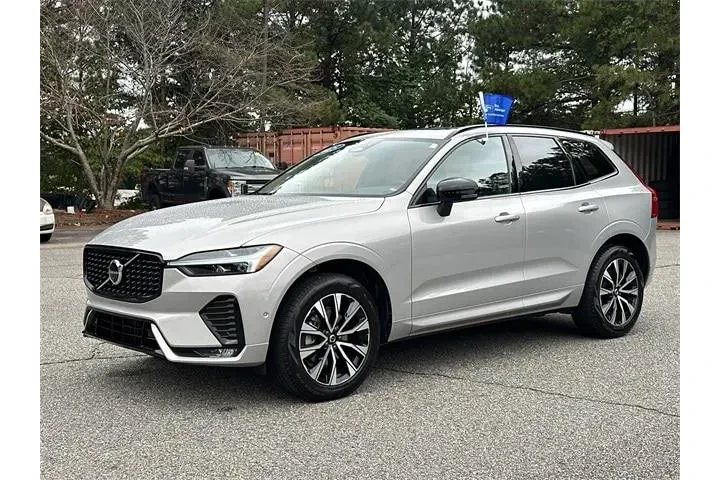 $37398 : Volvo XC60 2025 AWD B5 Plus image 3