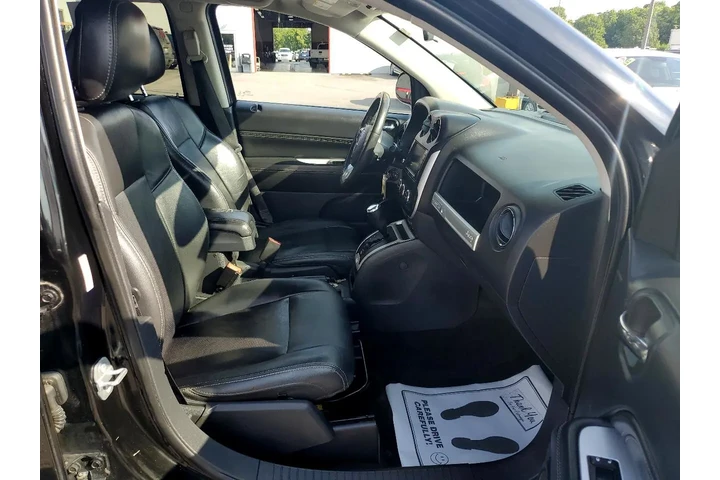 $8980 : 2015 Compass 4WD 4dr High Alt image 10