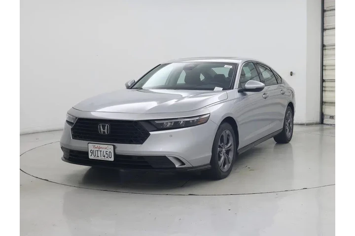 $32998 : Honda Accord Hybrid 2025 EX- image 4