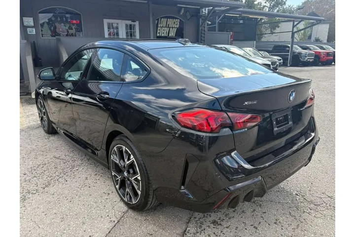 2025 BMW 2-Series Gran Coupe image 6