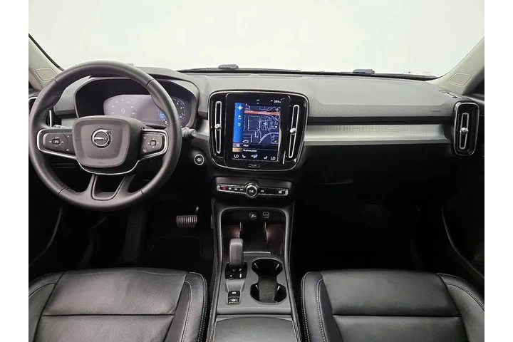 $23998 : Volvo XC40 2022 AWD T5 Momen image 9