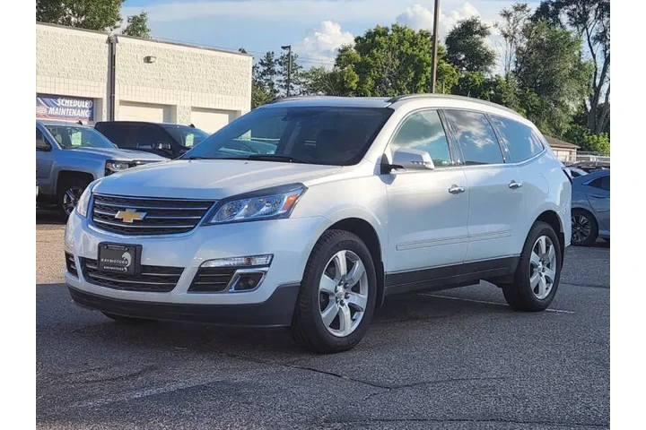 $16472 : 2017 Traverse Premier image 8