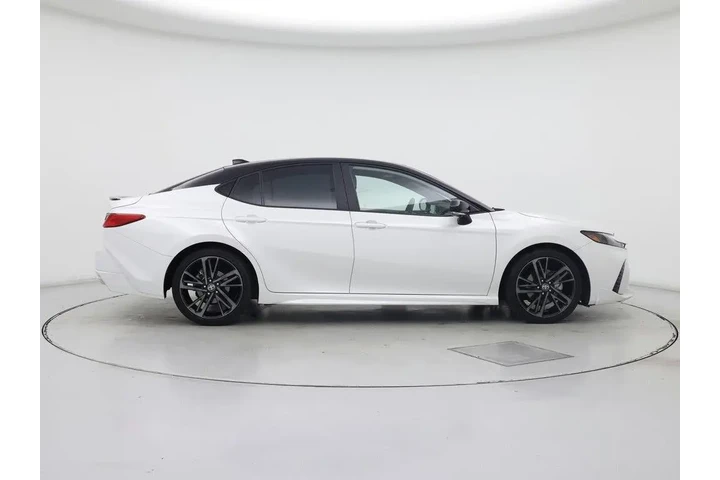 $33998 : Toyota Camry 2025 XSE 4dr Se image 7