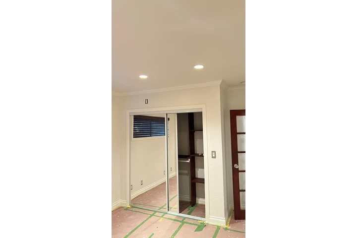 $1000 : Rooms image 5