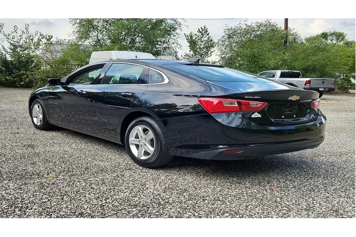 $16999 : Chevrolet Malibu 2023 LS 4dr image 3
