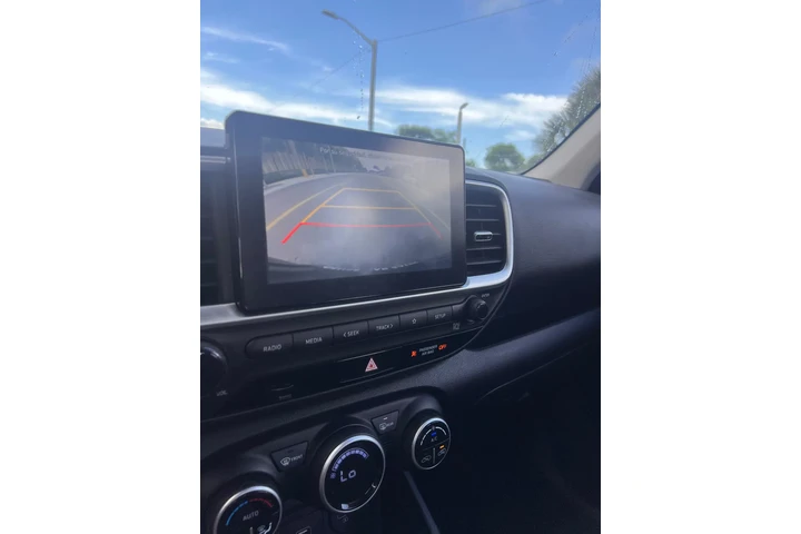 $12999 : Hyundai Venue SEL image 1