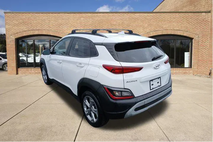 $19000 : Hyundai KONA 2022 AWD SEL 4d image 6