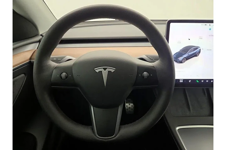 $36998 : Tesla Model Y 2024 AWD Long image 9
