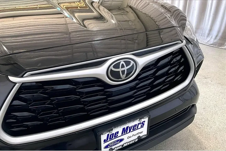 $30691 : Toyota Highlander 2022 AWD X image 7