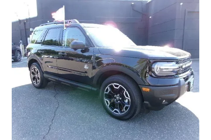$32996 : Ford Bronco Sport 2025 AWD O image 3