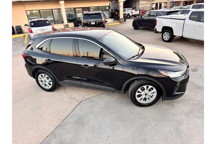 $16991 : Ford Escape 2023 Active 4dr image 3