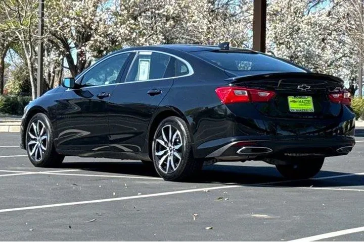 $21354 : Chevrolet Malibu 2025 RS 4dr image 3