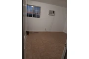 $800 : Cuarto en este de Los Angeles thumbnail
