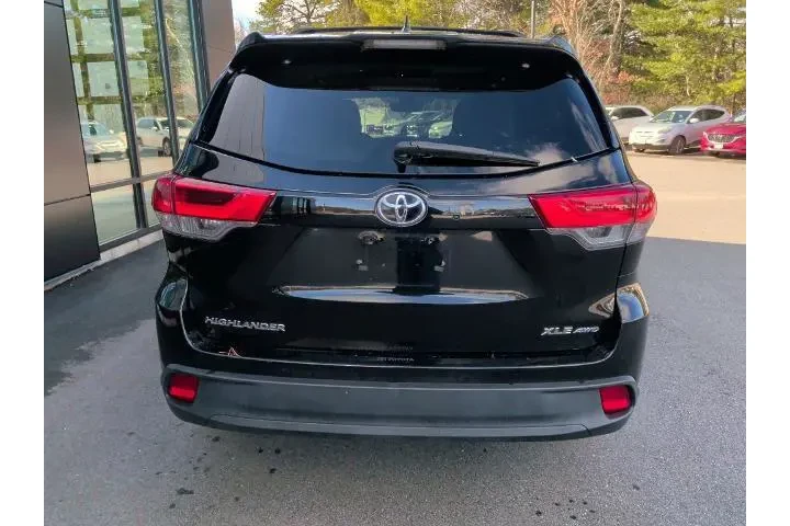 $26559 : Toyota Highlander 2019 AWD S image 8