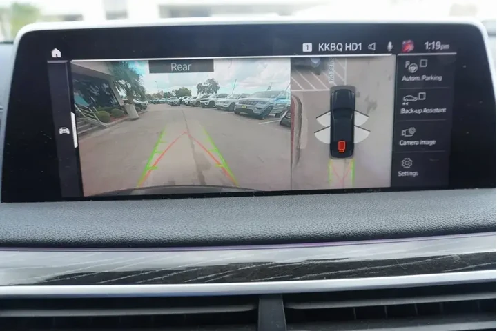 $29988 : BMW 7 Series 2020 740i 4dr S image 9